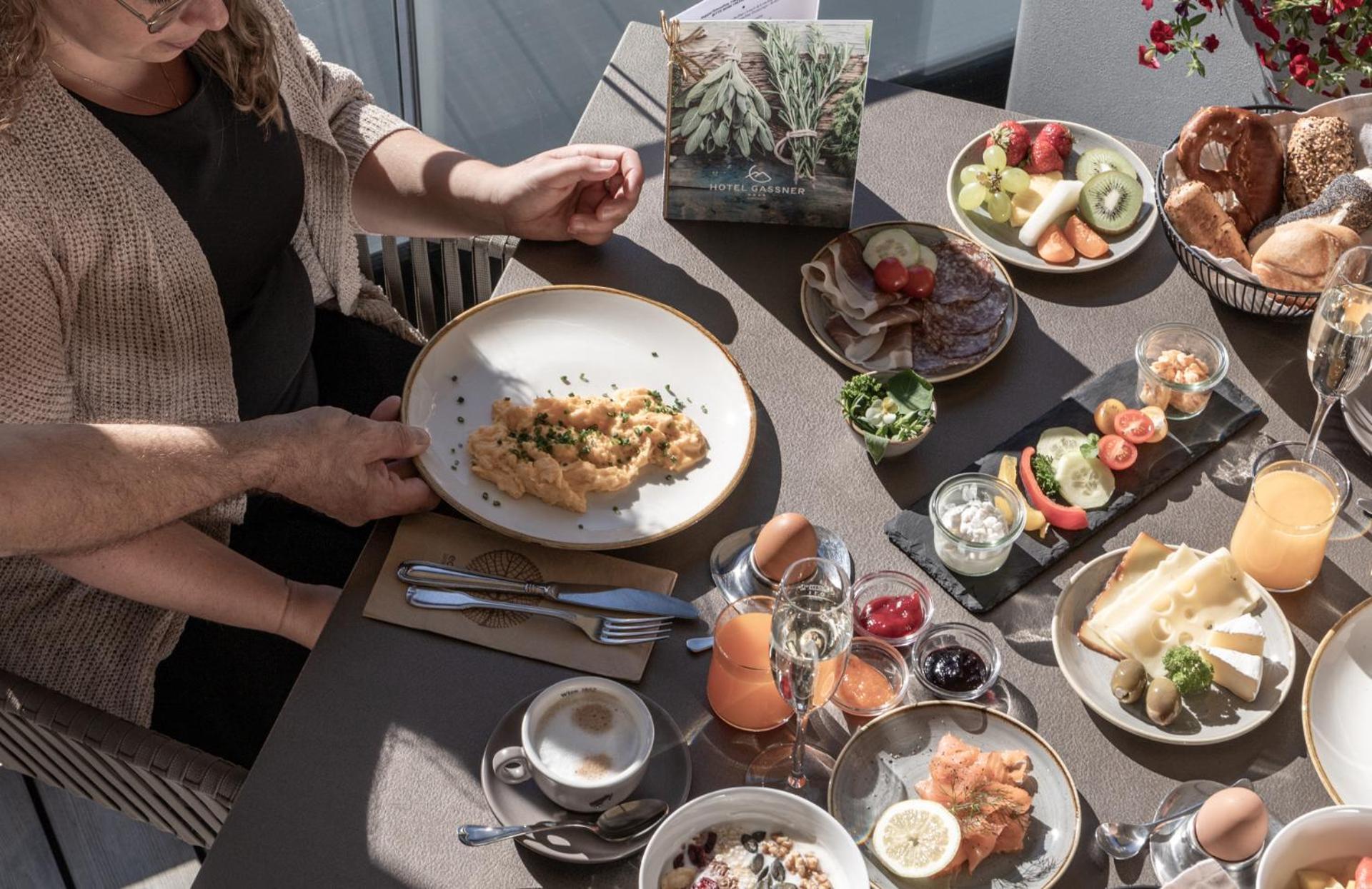 Hotel Gassner Neukirchen am Großvenediger Kültér fotó