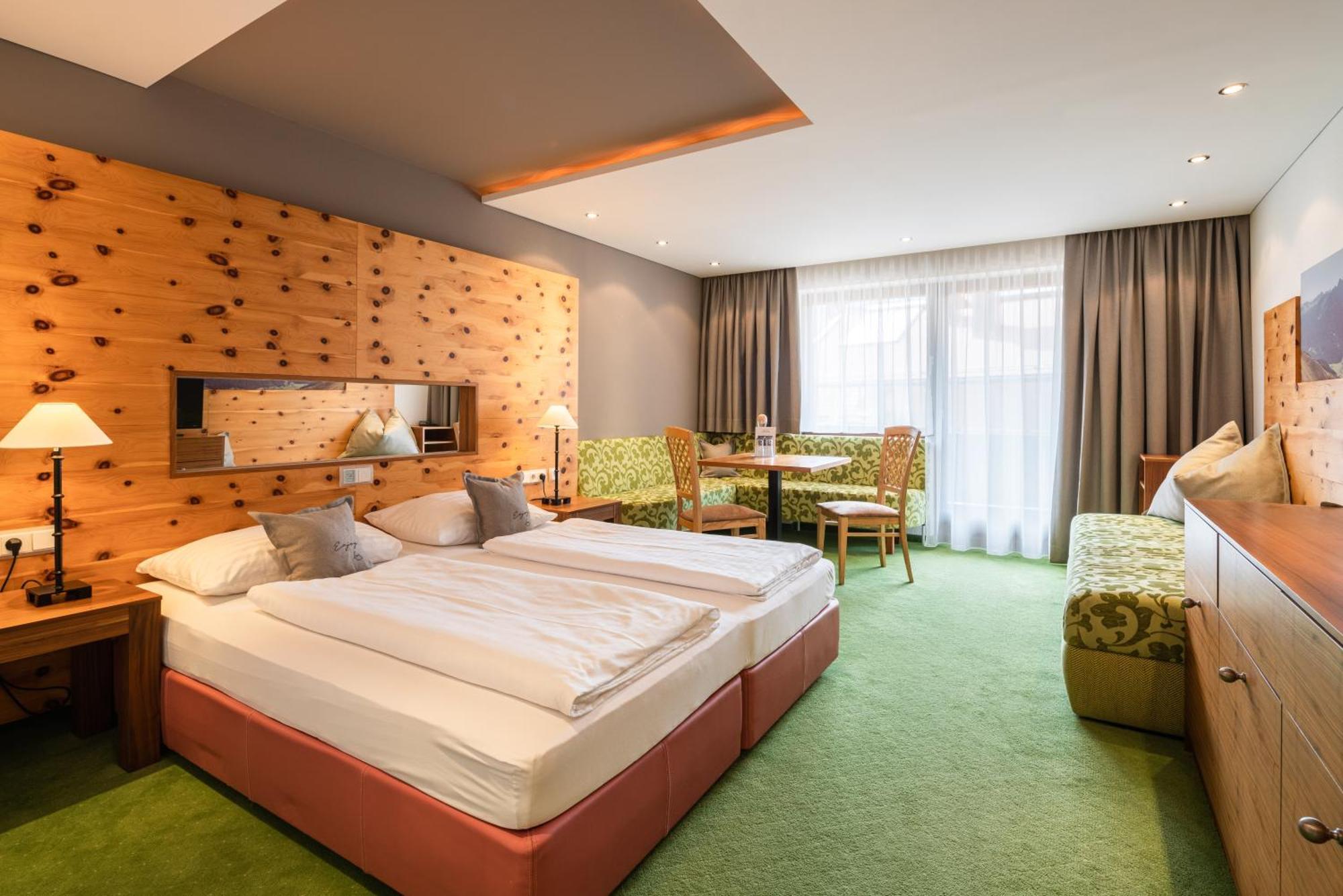 Hotel Gassner Neukirchen am Großvenediger Szoba fotó